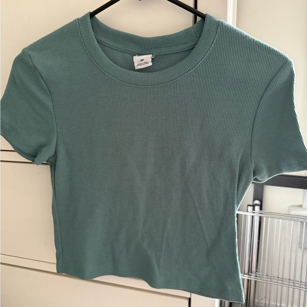 Women's Green Ribbed Top